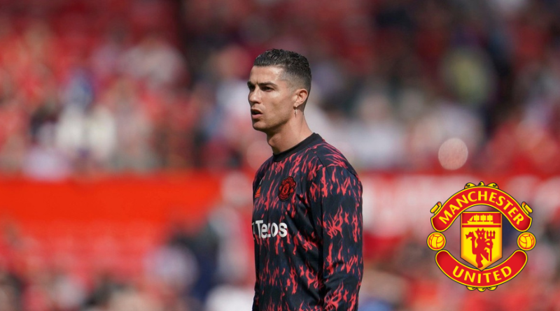 Premier League: Ronaldo stratil syna. Anfield Road mu na diaľku vyjadril podporu. Tlieskal celý štadión